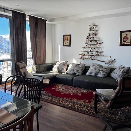 Mountain Cricket Chalets And Apartments Gudauri Kültér fotó