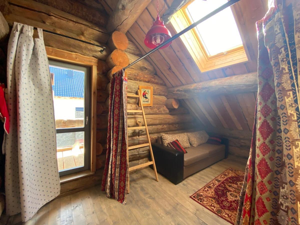 Mountain Cricket Chalets And Apartments Gudauri Kültér fotó