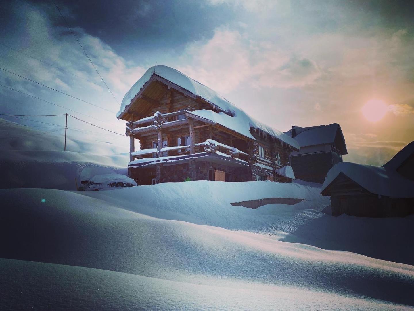 Mountain Cricket Chalets And Apartments Gudauri Szoba fotó